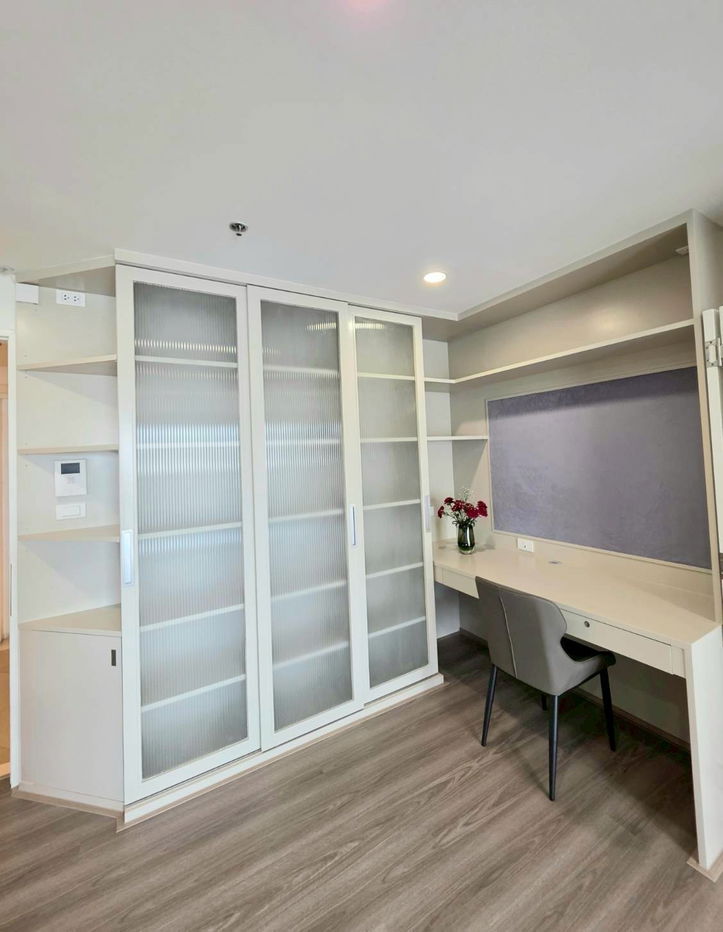 picture 🎯 🎯 Free with a very wide room, airy, good location in the center of Serene Place Sukhumvit 24 - 3/12