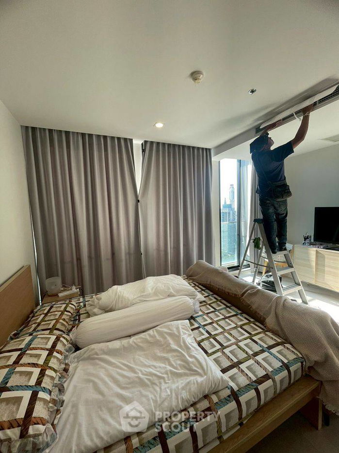 picture 1-BR Condo at Noble Ploenchit near BTS Phloen Chit (ID 2311295) - 2/9