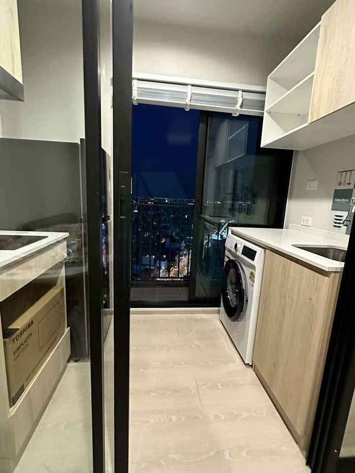 picture For Rent Condo NUE NOBLE NGAMWONGWAN Building 1, Floor 35,1 bed room, Room size 26 sqm - 4/8
