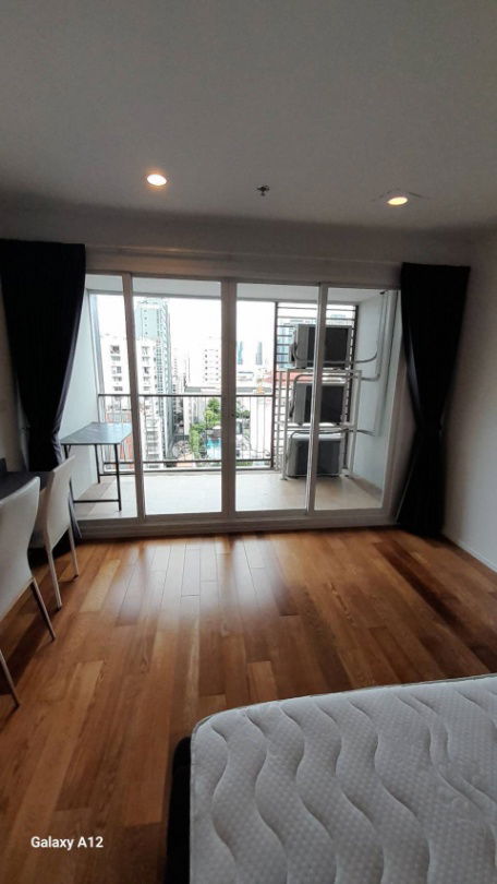 รูป ให้เช่าคอนโด 15 Sukhumvit Residences คอนโดแต่งครบพร้อมเข้าอยู่ใกล้รถไฟฟ้าBTSนานาและอโศกเดินทางสะดวก!! - รูปที่ 5/17