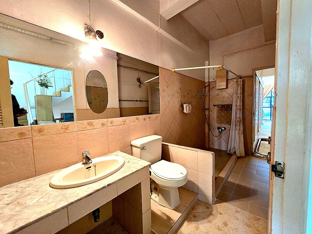 รูป อาคารพาณิชย์ 4 ชั้นครึ่ง ใจกลางกรุงเทพ (...ลด 4 ล้าน...) Supalai Place Sukhumvit 39 - รูปที่ 18/31