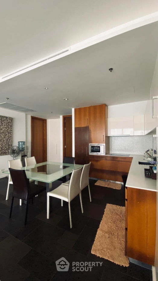 picture 2-BR Condo at Northpoint Condominium close to Pattaya North (ID 1146722) - 2/12