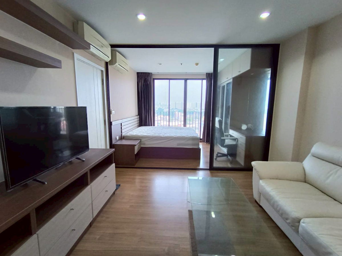 รูป ให้เช่า เดอะทรี อินเตอร์เชนจ์  1-bed ตึกA ชั้น10 ขนาด 36 ตร ม (เติมเครื่องซักผ้าให้ได้) 🆔 line: ey_annie - รูปที่ 1/15