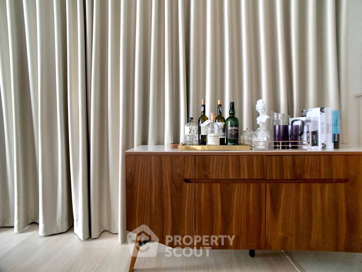 picture 2-BR Condo at Life One Wireless near BTS Phloen Chit (ID 399915) - 6/8