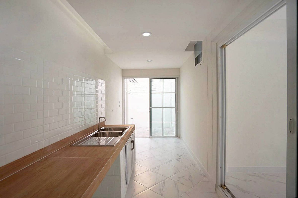 รูป บ้านสวย ใกล้เซ็นทรัล เวสเกต  #หมู่บ้านลภาวัล 22 บางใหญ่  ทาวน์เฮ้าส์ 3 ห้องนอน   ใกล้ MRT สถานีตลาดบางใหญ่  - รูปที่ 11/22