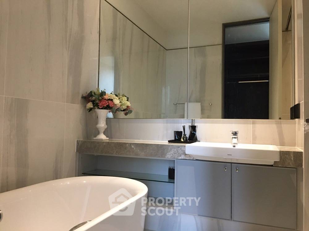 picture 1-BR Condo at KRAAM Sukhumvit 26 near BTS Phrom Phong (ID 630737) - 10/10