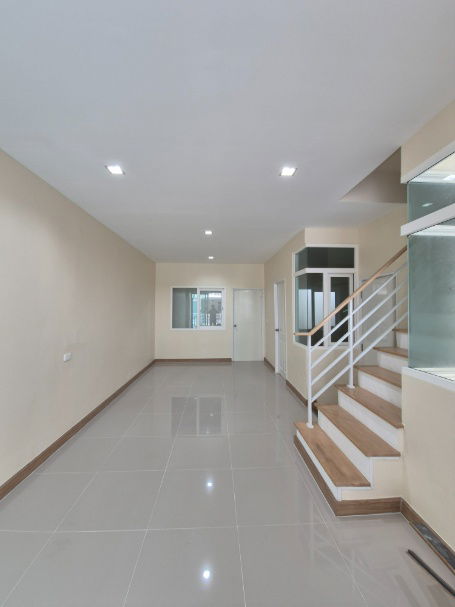 รูป ขายบ้านผมเอง ผ่อนตรงได้)    ทาวน์เฮาส์โครงการ โกลเด้นทาวน์ ชัยพฤกษ์-วงแหวน   ราคาถูกกว่าตอนเปิดโครงการ - รูปที่ 5/19