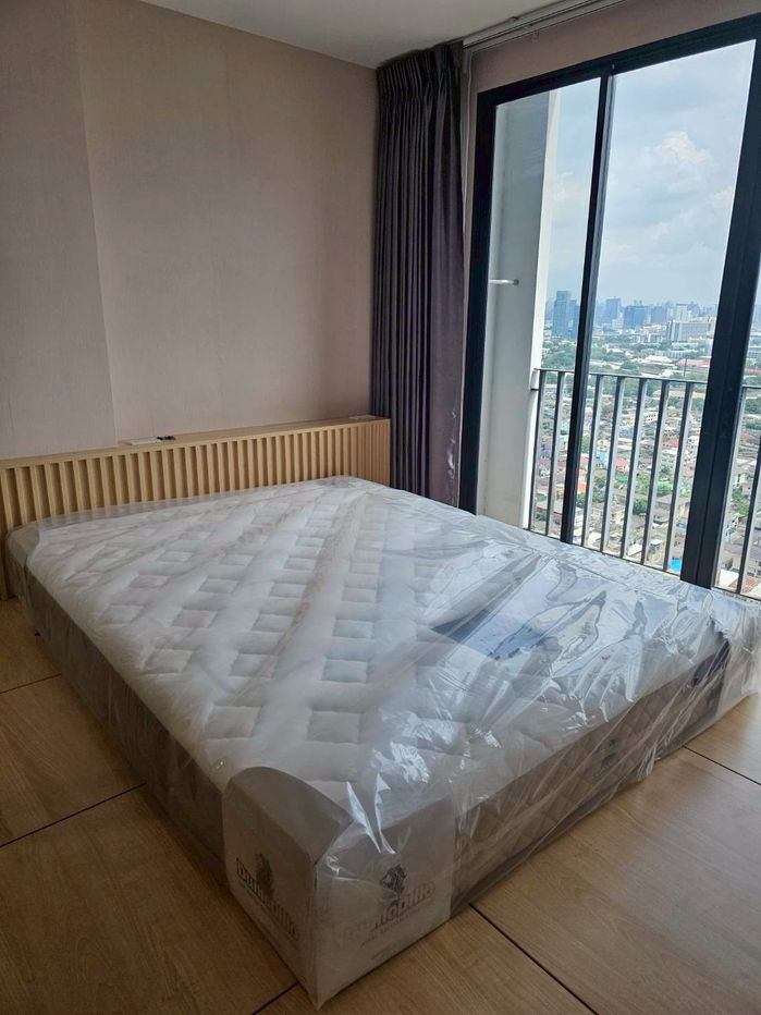 รูป ให้เช่า เดอะทรี อินเตอร์เชนจ์  1-bed ตึกA ชั้น32 ขนาด 36 ตร ม (มีเครื่องซักผ้า) 🆔 line: ey_annie - รูปที่ 2/10