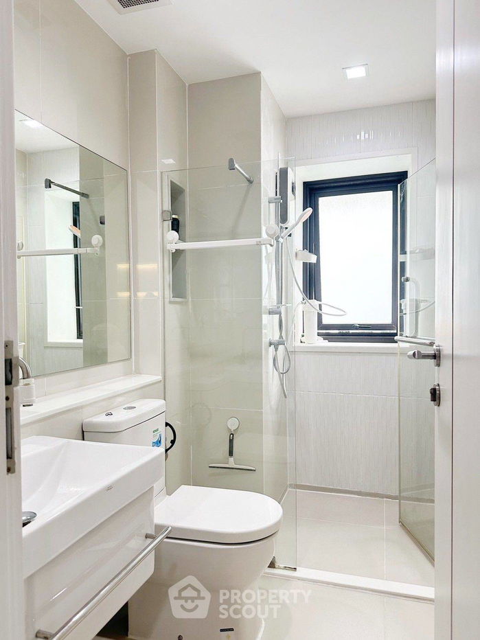 picture 2-BR Condo at Life Asoke - Rama 9 near MRT Phra Ram 9 (ID 2129576) - 12/20