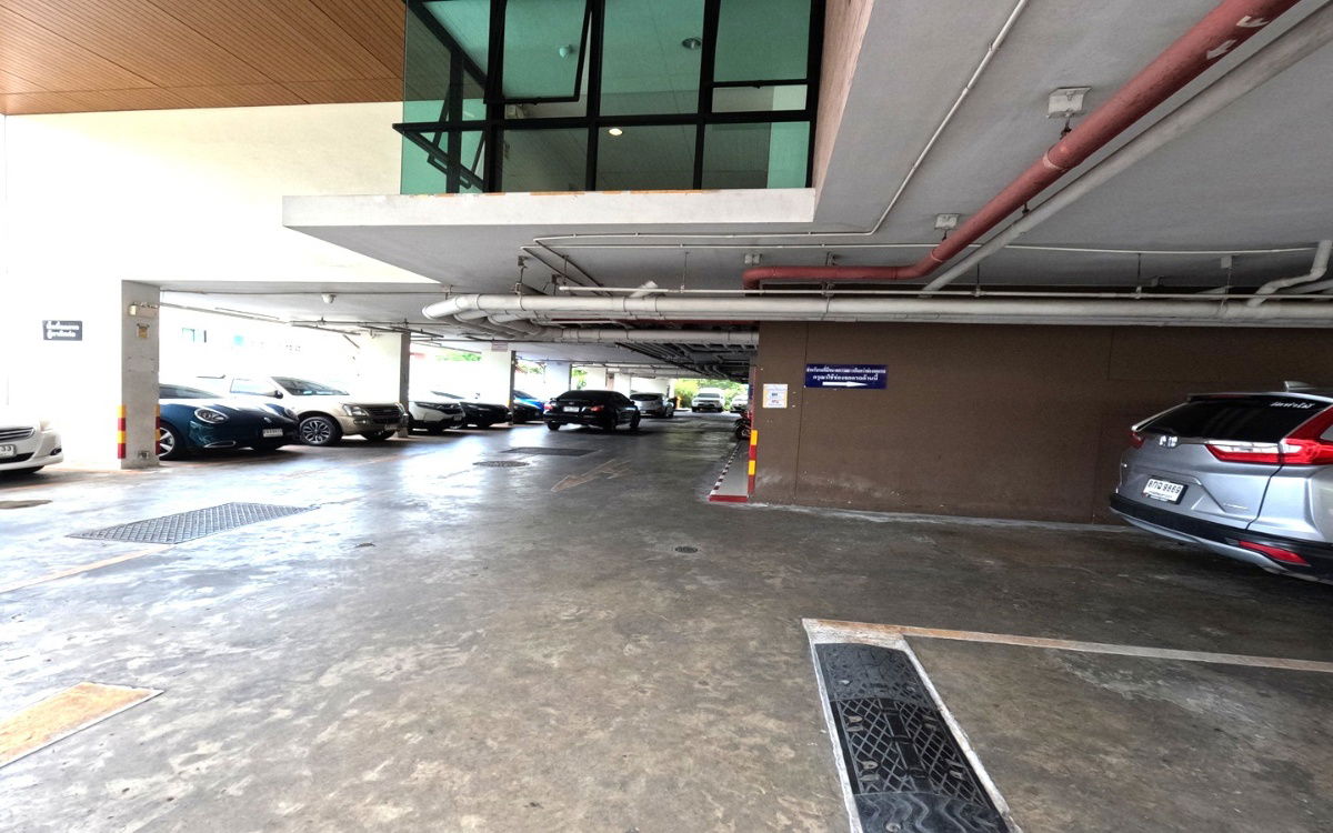 picture The Estate Tha Phra, great price, room in good condition, perfectly arranged functions, near MRT Tha Phra. - 26/33