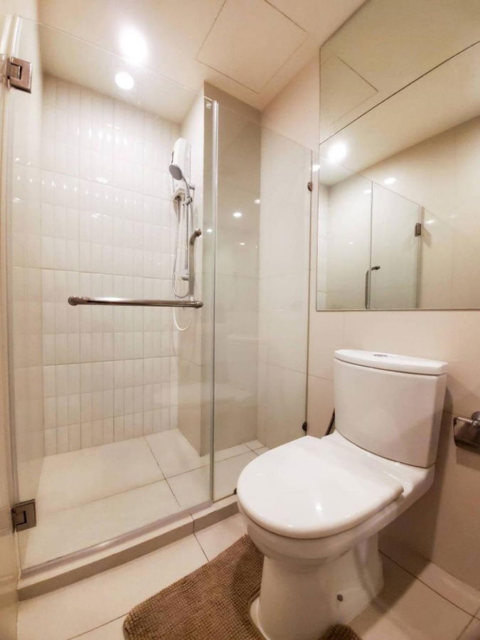 picture Code: KJ8795  for rent Life Asoke // Line ID: @kjcondo (with @) // - 11/13