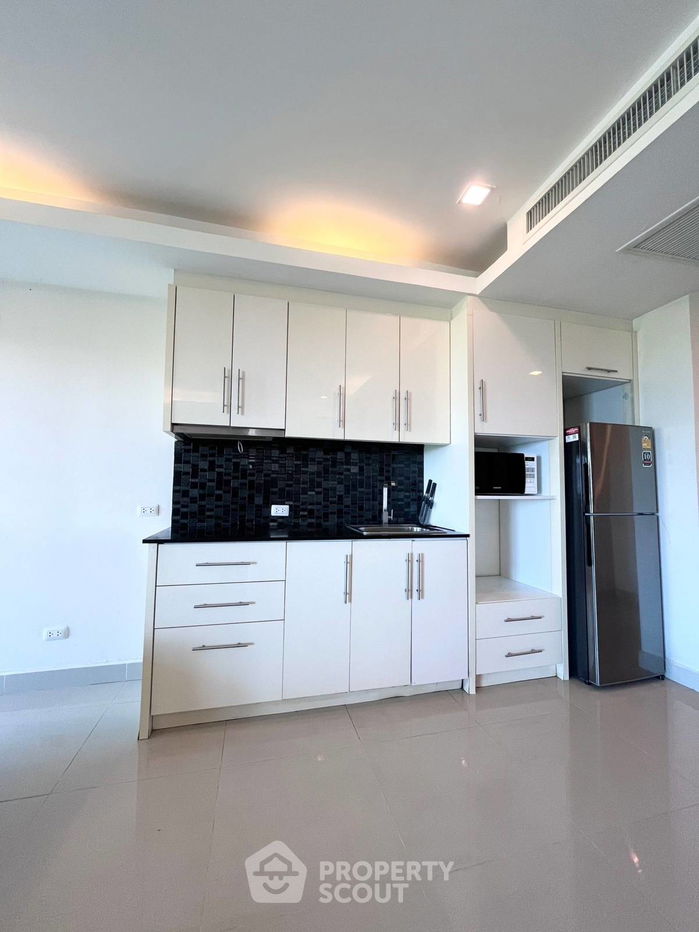 picture 2-BR Condo at Cosy Beach View close to Phratamnak (ID 1194309) - 3/24