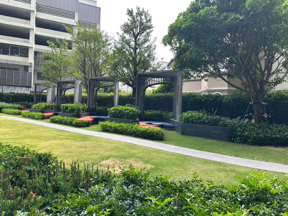 picture Code: KJ8784  for rent Life Rama 4 - Asoke // Line ID: @kjcondo (with @) // - 13/14