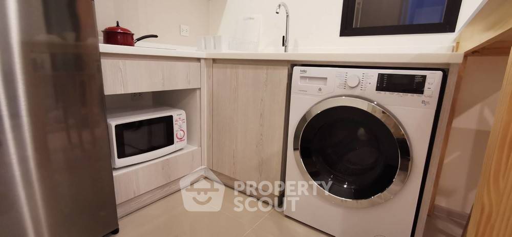 picture 2-BR Condo at Life Asoke near ARL Makkasan (ID 373395) - 6/8