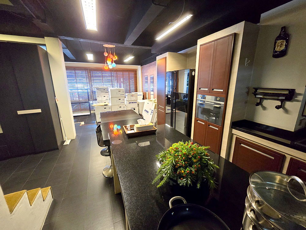 รูป ทาวน์โฮม Size ใหญ่ 370 ตรม. 72.9 ตรว. Nirvana Park Suhkumvit 77 - รูปที่ 6/24