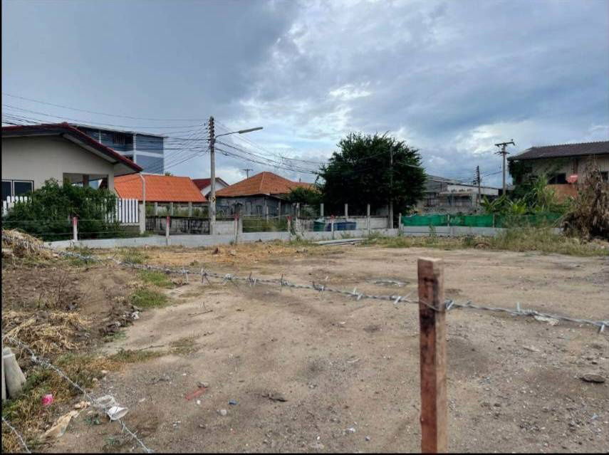 picture Prime Land for Sale  Located in the city area of Hua Hin   1 Ngan 22.3 sq.wah  Vacant land in a golden location, perfect for development or investment - 1/7