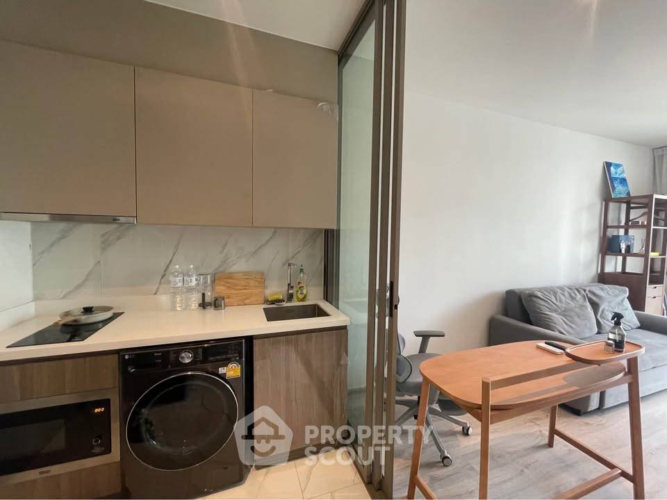 รูป คอนโด 1-ห้องนอน ที่ ริธึ่ม เอกมัย เอสเตท ใกล้ BTS ทองหล่อ (ID 2149236) - รูปที่ 2/7