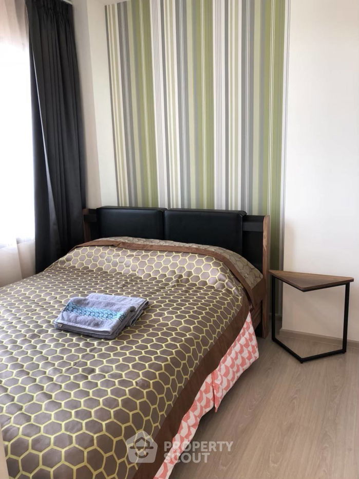 picture 1-BR Condo at Rhythm Asoke Ll near MRT Phra Ram 9 (ID 2311323) - 10/19