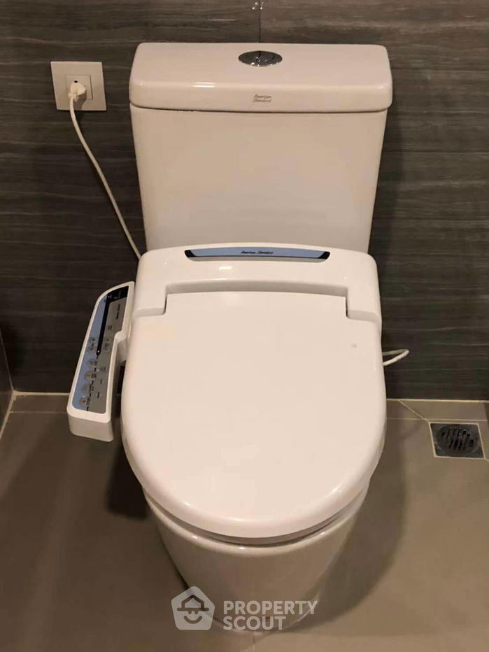 รูป คอนโด 1-ห้องนอน ที่ ไนท์บริดจ์ ดิ โอเชี่ยน ศรีราชา ใน สุรศักดิ์ (ID 1177216) - รูปที่ 8/10