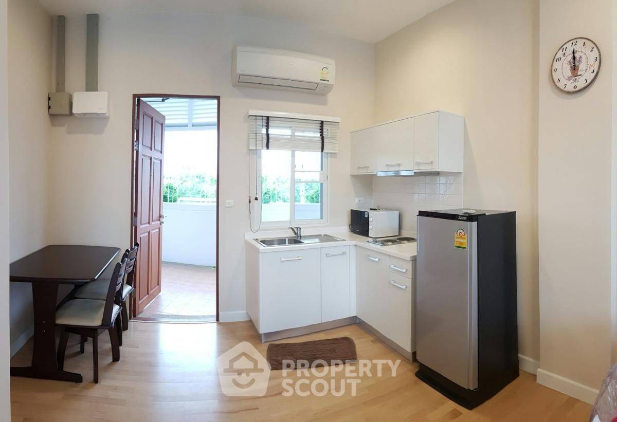 picture 1-BR Condo at Boat House Hua Hin close to The Venezia (ID 1069312) - 5/10
