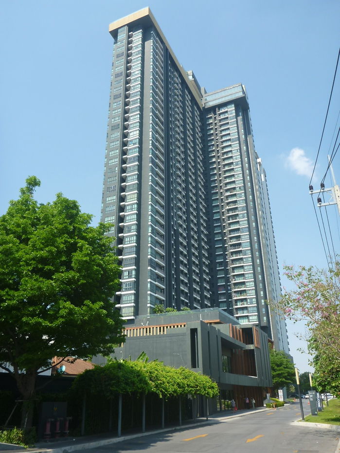 picture Sell The Tree Rio Condominium 30.63 sq.m., 12A Floor, Next to MRT Bang O - 1/2