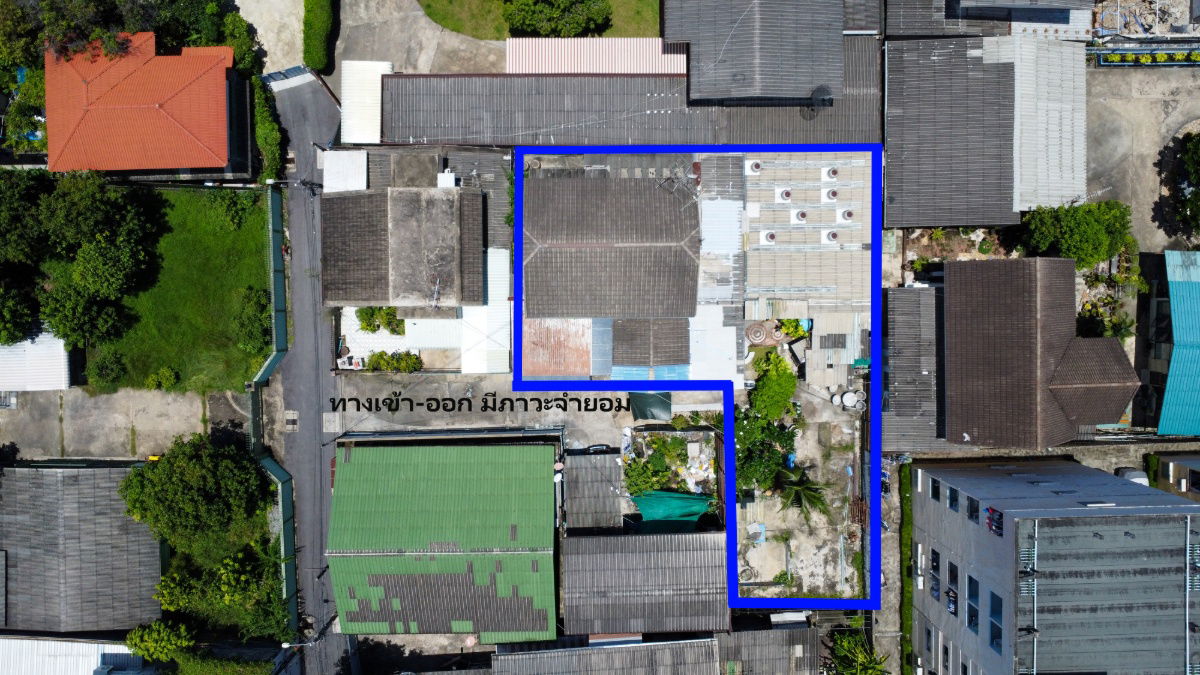 picture Best Price in Dusit District - House and Land for Sale in Soi Samsen 22 Total area: 142.5 square wah (1 ngan 42.5 square wah)    - 2/24
