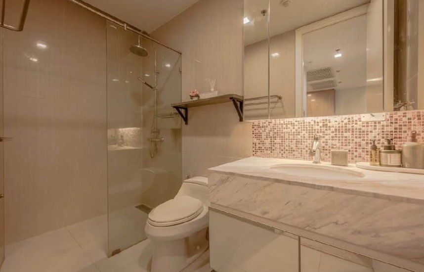 picture #R6426 🎉 170968 Condo for rent  Circle Living Prototype - 7/10