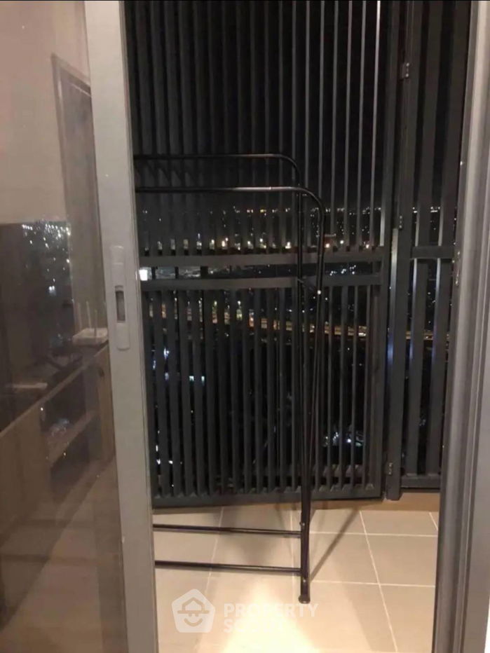 picture 2-BR Condo at Oka Haus Sukhumvit 36 near BTS Thong Lor (ID 1537908) - 10/11
