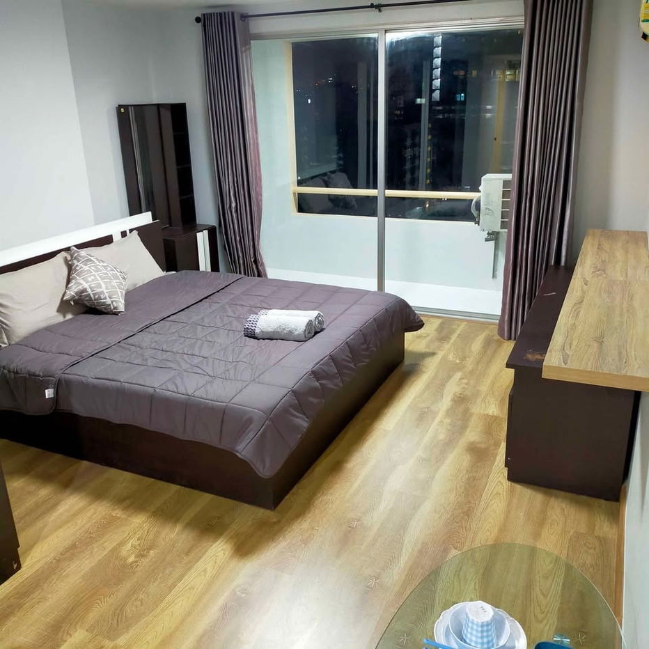 picture P-41373 Condo for sell Ratchada Orchid fully furnished. - 1/8