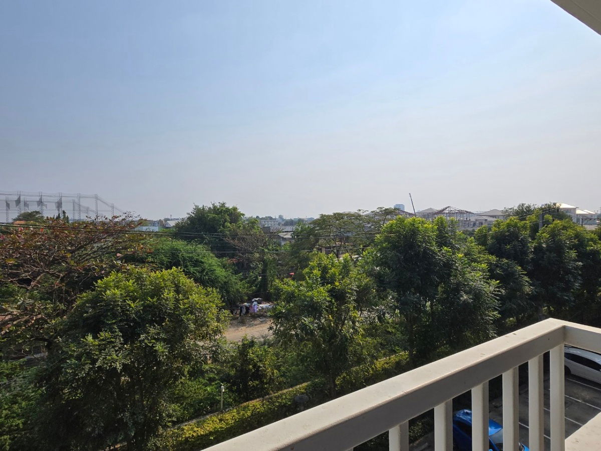 picture For Rent🚝 We condo Ekkamai-Ramintra Better view Good price (Near MRT Pink Line) 📱Line: @promptcondo - 13/41