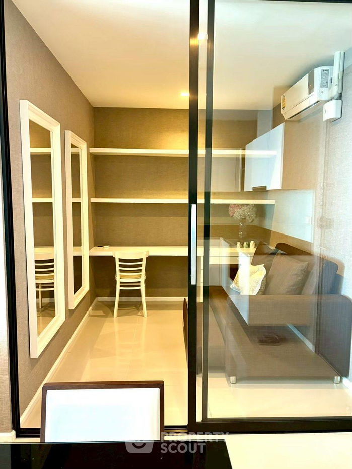 picture 2-BR Condo at Quinn Condo Ratchada 17 near MRT Sutthisan (ID 2311827) - 5/6