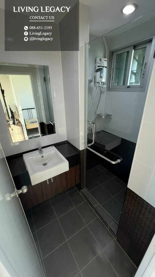picture LWR6BEWR Condo For Rent Asakan Place Srinakarindra 43.7 Sq.M. Floor 36 line id : @livinglegacy - 18/19