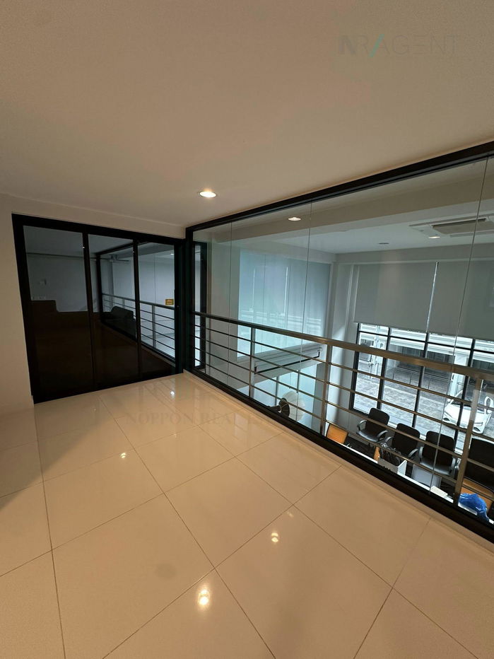 picture 📌 For Rent 4-storyHome office THE MASTER BTS ONNUT-PATTANAKARN - 5/8
