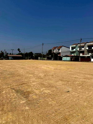 Land for sale The Thai Bar Under The Royal Patronage : Land for Sale – Beautiful Filled Plot in Phutthamonthon Sai 1 already filled and leveled – 2 plots of 120 sq.wah each  1 plot of 200 sq.wah