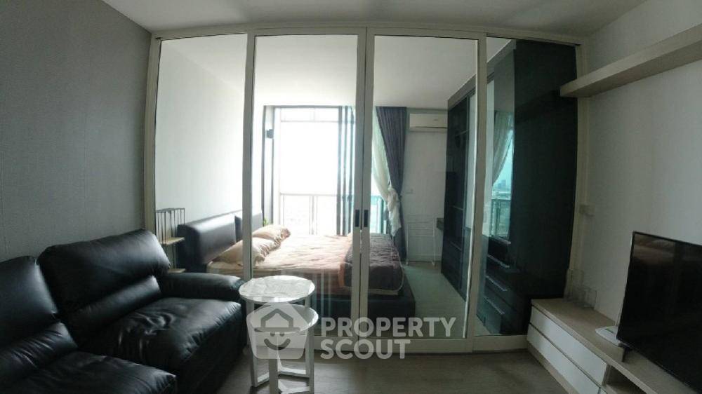 picture 1-BR Condo at A Space ID Asoke Ratchada near MRT Phra Ram 9 (ID 1128559) - 9/14