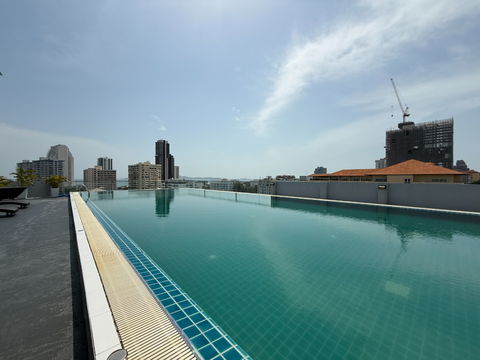เดอะ วินเนอร์ คอนโด 1 ห้องนอน – FQ