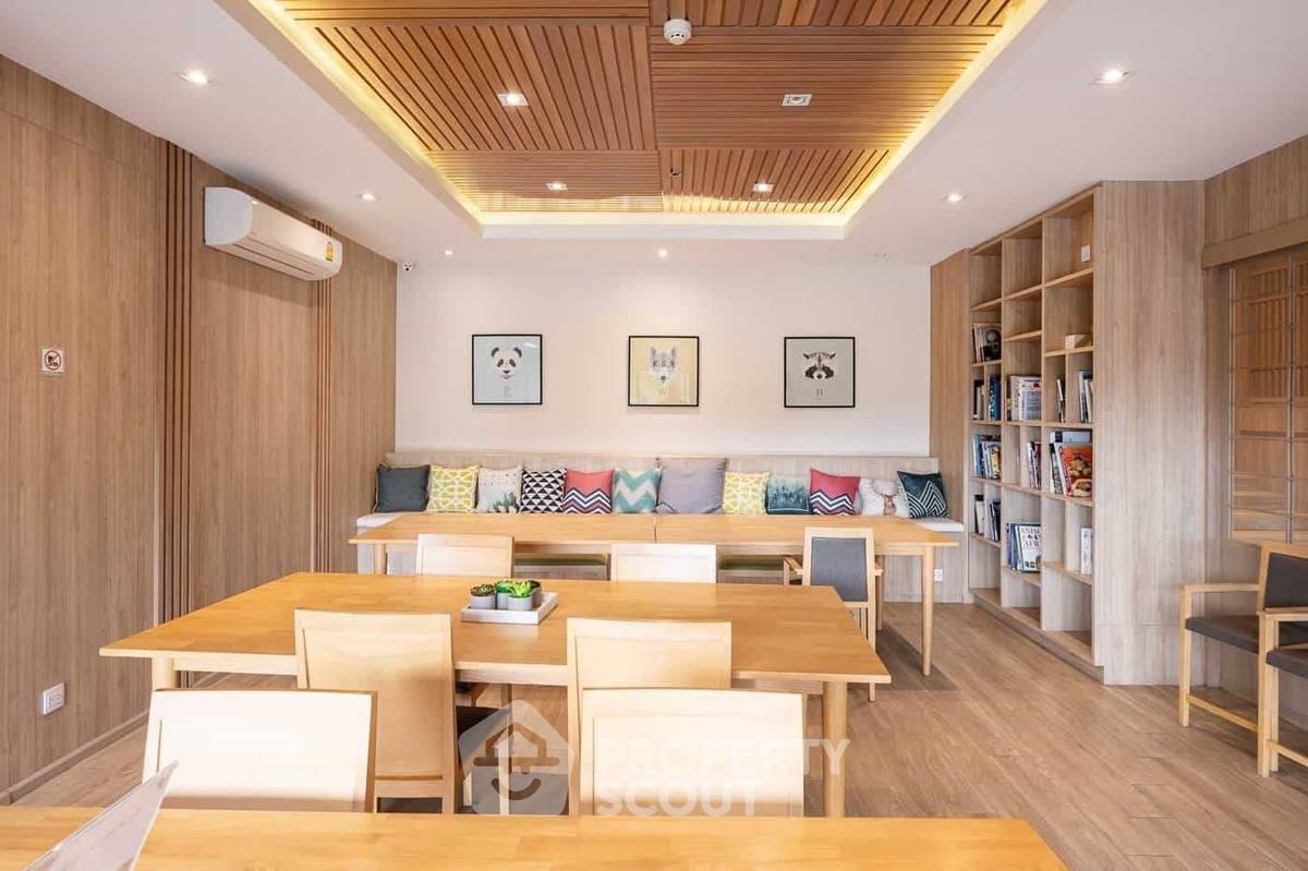 picture 1-BR Condo at Knightsbridge The Ocean Sriracha in Surasak (ID 993874) - 8/17