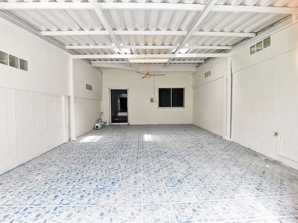 picture Townhouse for rent, Catliya Village, Soi Bang Waek 14 (Charan 13) NH0014 - 1/10