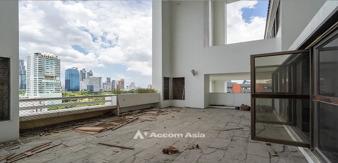 picture 🔼🔽 AccomA 📩  4 BR Condominium @Crystal Garden (1520765) - 3/12