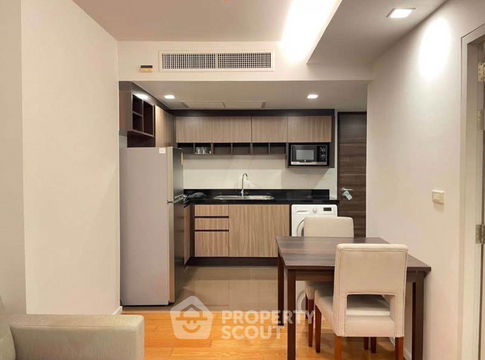 1-BR Condo at Focus Ploenchit near BTS Nana (ID 2311308)