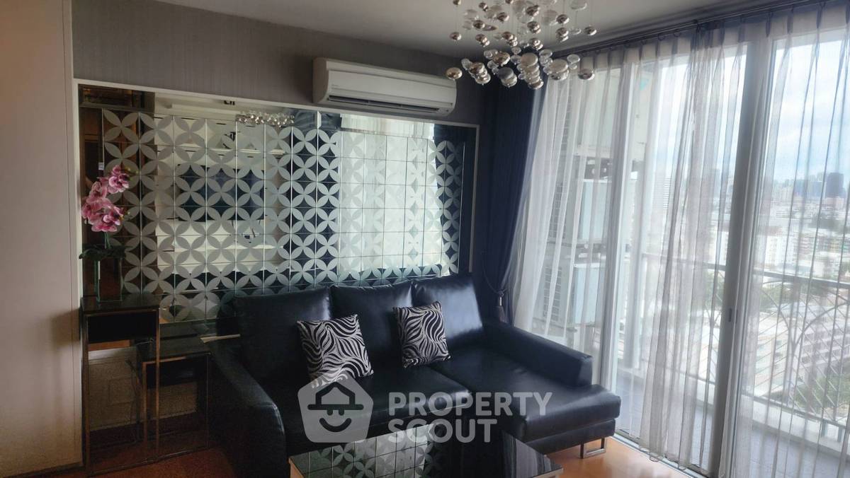 picture 2-BR Condo at The Complete Narathiwat close to Naradhiwas Rajanagarindra (ID 1731740) - 5/15