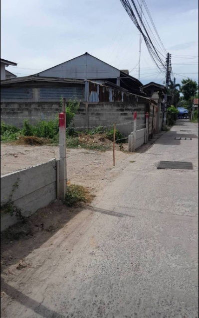 picture Prime Land for Sale  Located in the city area of Hua Hin   1 Ngan 22.3 sq.wah  Vacant land in a golden location, perfect for development or investment - 3/7