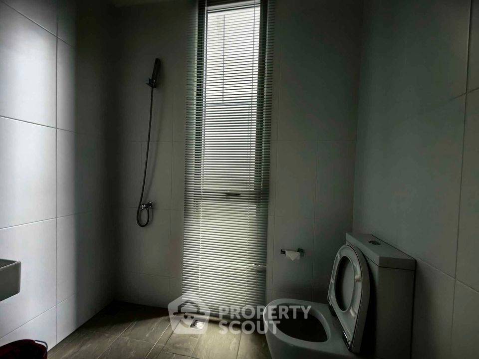 picture 4-BR Condo at Northpoint Condominium close to Wong Amat (ID 1649680) - 33/34