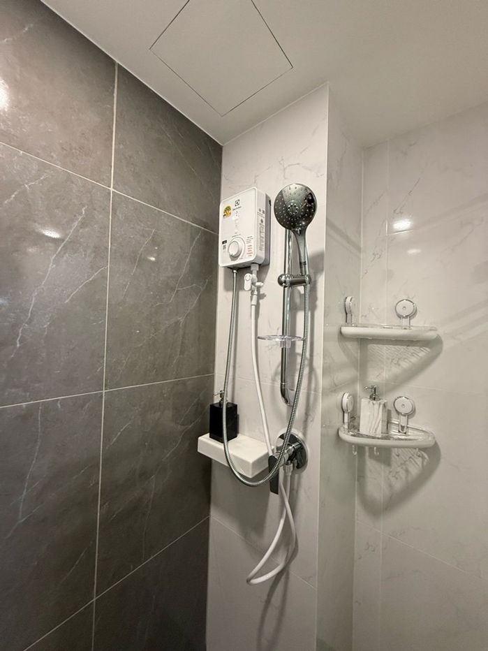 picture Condo For Rent | The Best Value In The Project “Origin Plug & Play Srinakarin” 27 Sq.m. Near MRT Sri Dan - 17/18