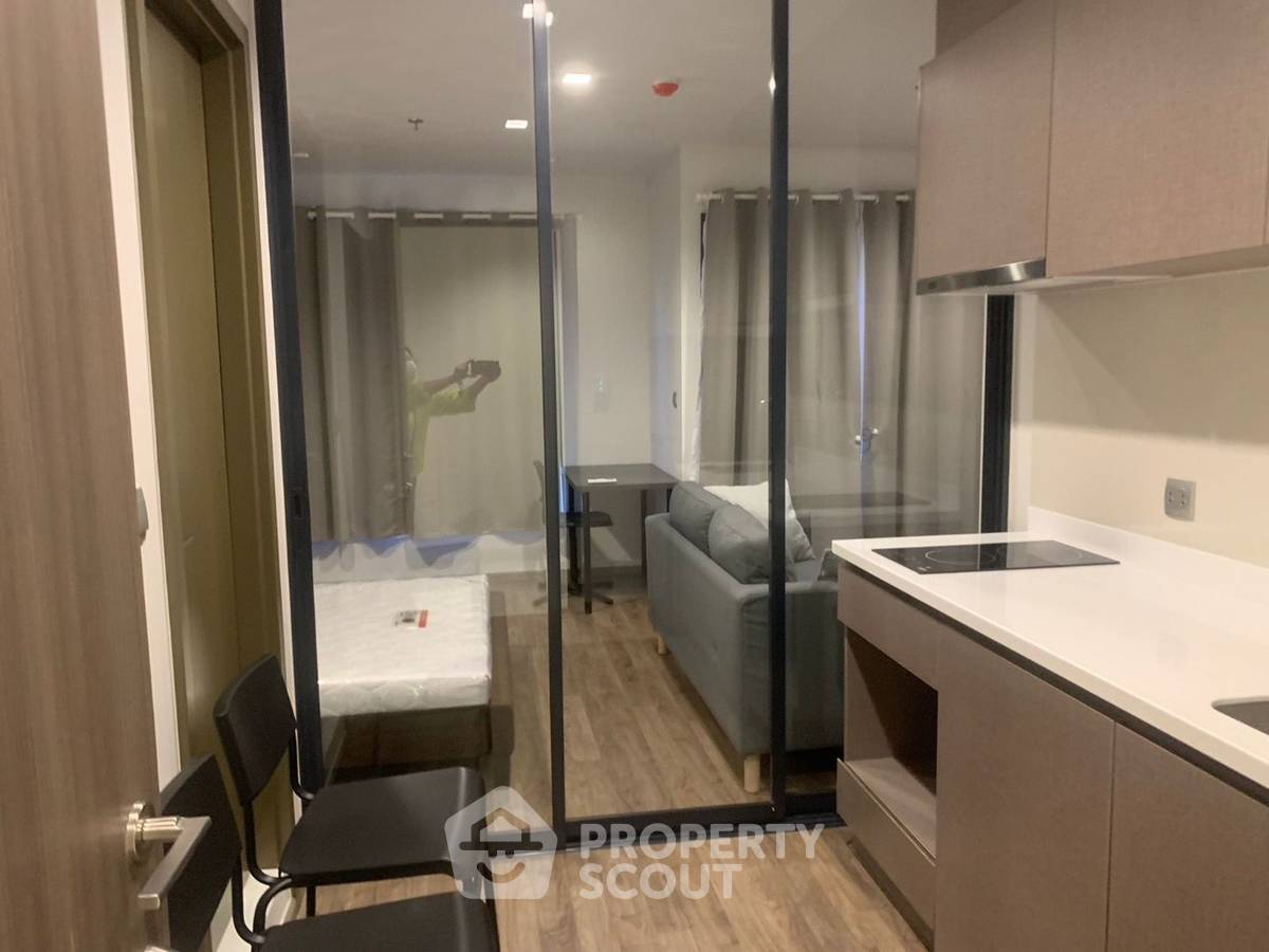 picture 1-BR Condo at Life Ladprao Valley near BTS Ha Yaek Lat Phrao (ID 994240) - 9/13
