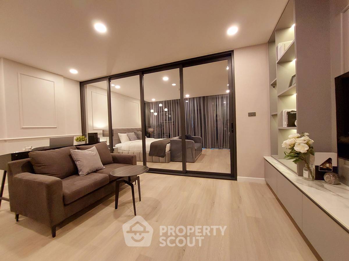 picture 1-BR Condo at Hyparc Hangdong in Hang Dong (ID 1111033) - 12/12