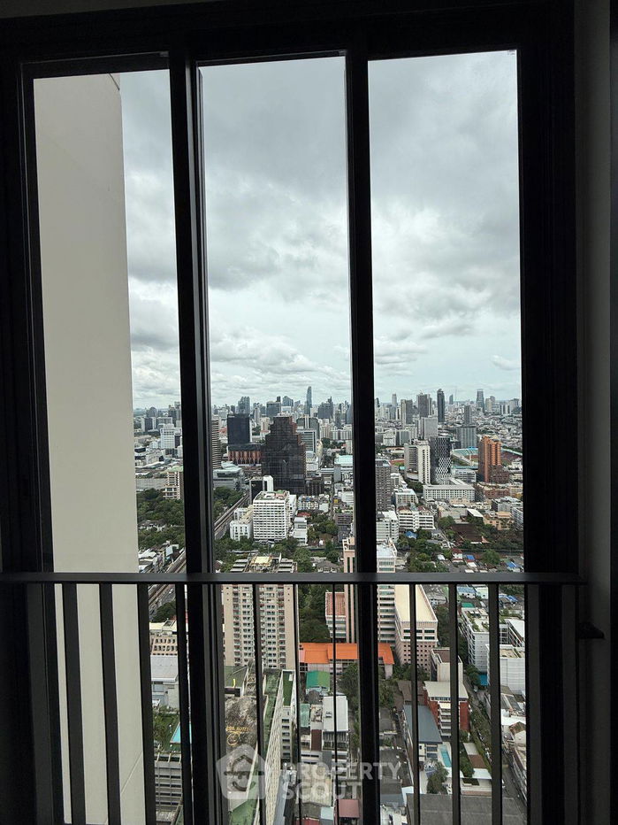 picture 1-BR Condo at The Address Siam-Ratchathewi near BTS Ratchathewi (ID 2311203) - 12/16