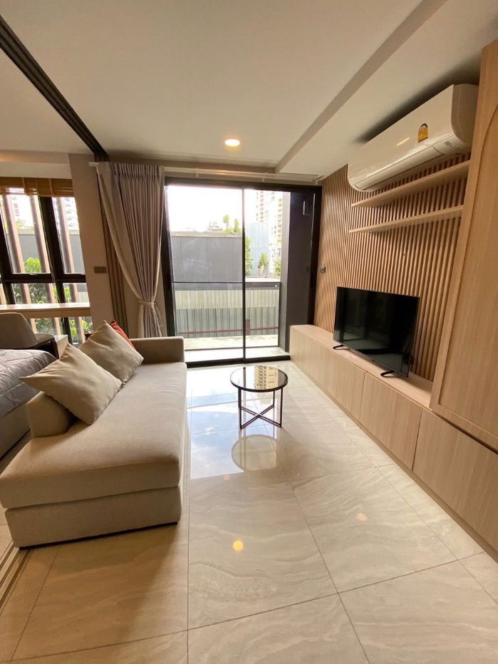 picture #R6439 🎉 170968 Condo for rent  Walden Asoke - 8/12