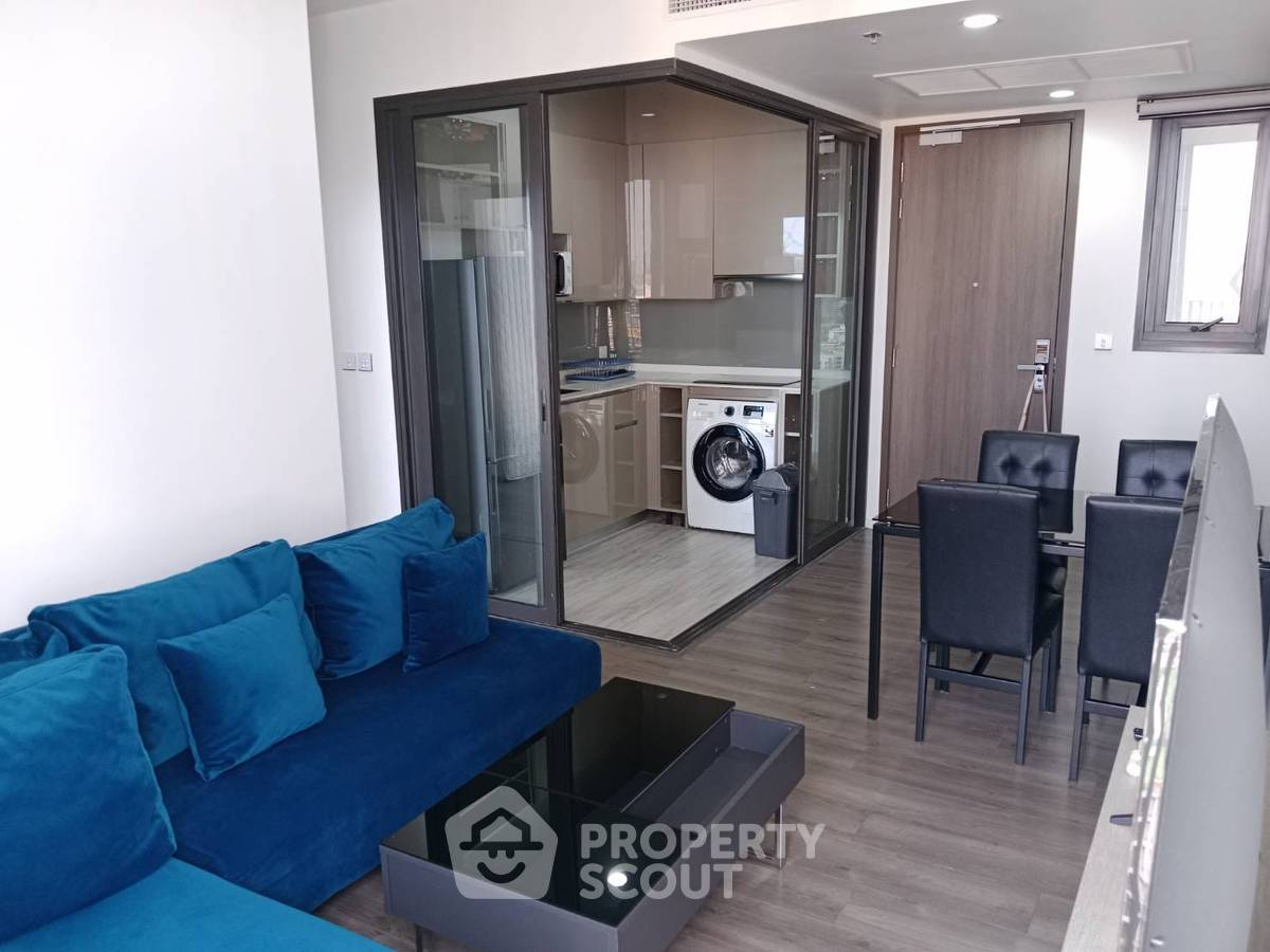 picture 2-BR Condo at Whizdom Essence Sukhumvit near BTS Punnawithi (ID 2311856) - 2/6