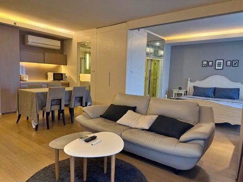 TA8091📲LineID @556ryccg🌃1 Bedroom 54.5 sqm Floor3 TowerA Fully furnished MODE Sukhumvit61 near BTS Ekkamai 350m.